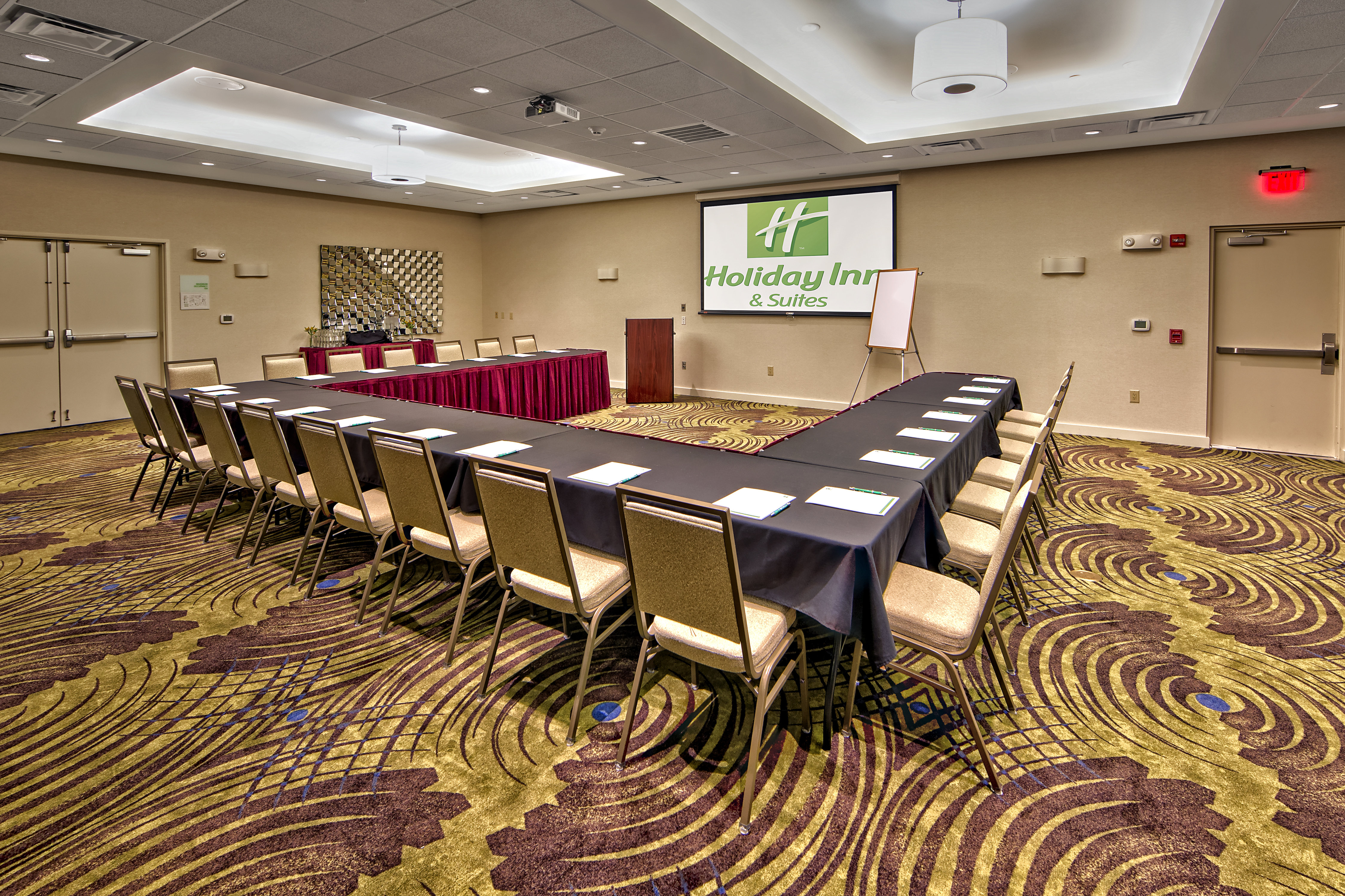 Holiday Inn Hotel And Suites Tupelo North 47/55