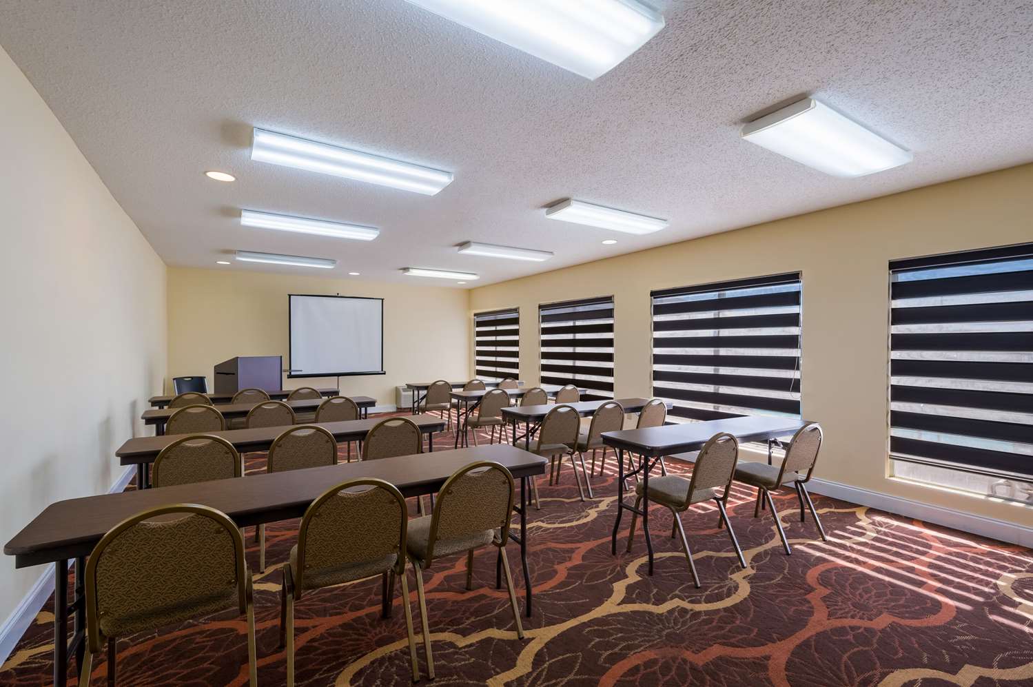 Quality Inn & Suites Huntsville Research Park Area 20/22
