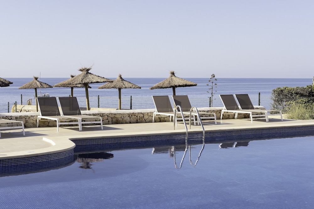 Alua Suites Las Rocas 16/82