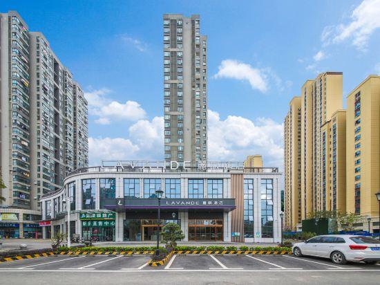 Li Feng Hotel (Wuhan Jinyinhu store) 46/49
