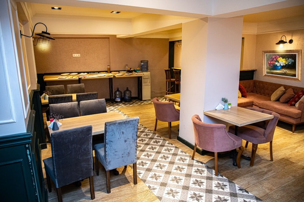 COMFORT HOTEL TAKSIM 35/49