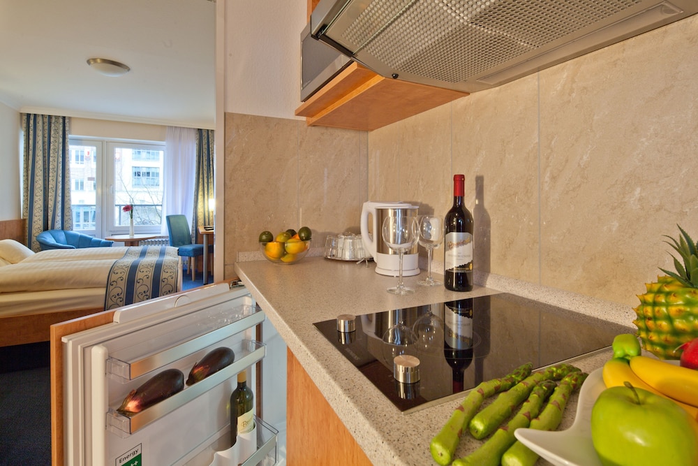 Room in B&B - Studio for 2 People in Hamburg Mitte, Cozy and Modern 36/57