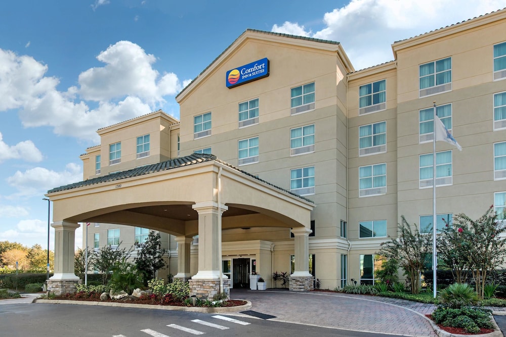 Comfort Inn and Suites Tavares North 36/38