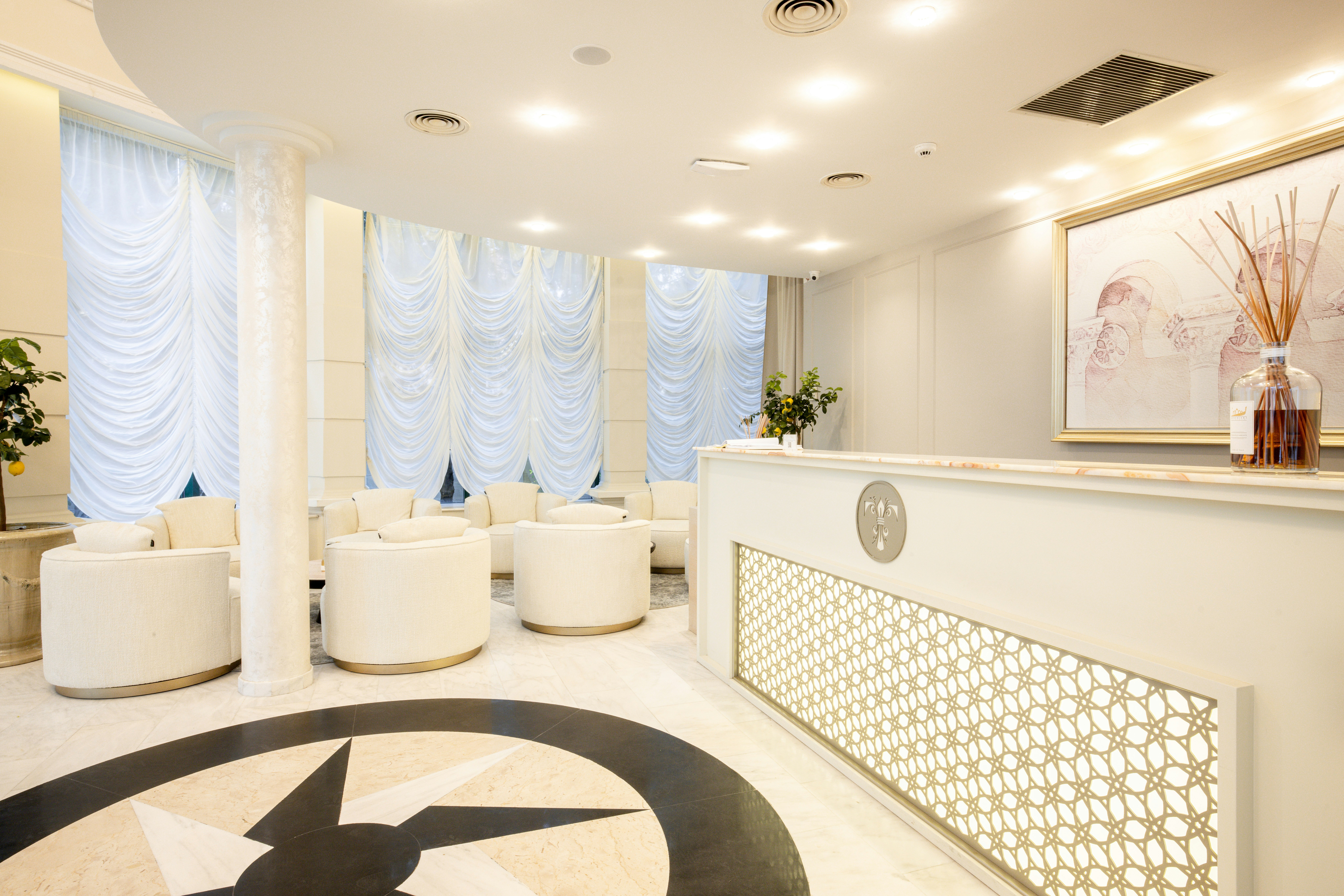 Tresor Le Palais Timisoara, Curio Collection by Hilton 5/61