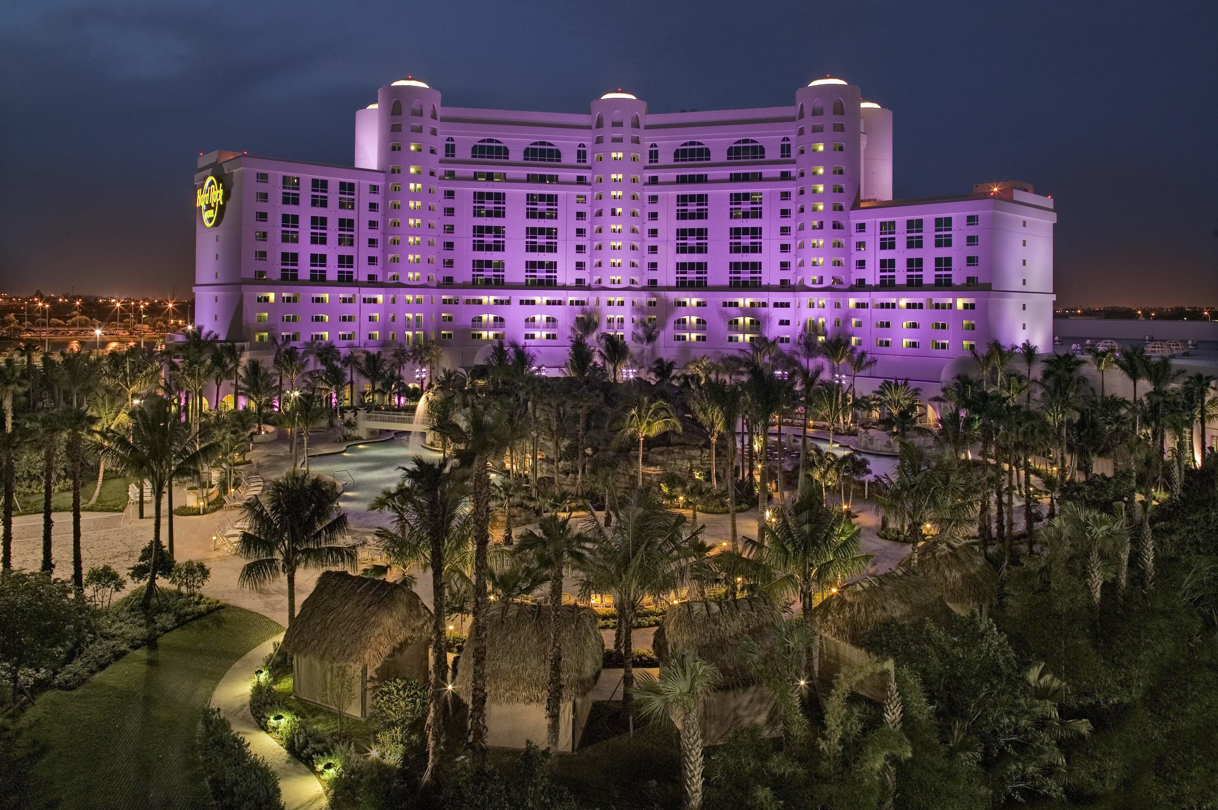Seminole Hard Rock Hotel & Casino Hollywood 12/83