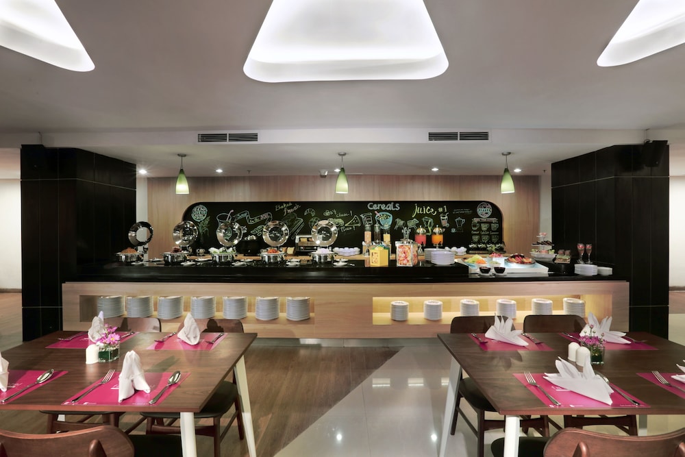 Yusra Inn Hotel Bekasi 20/26