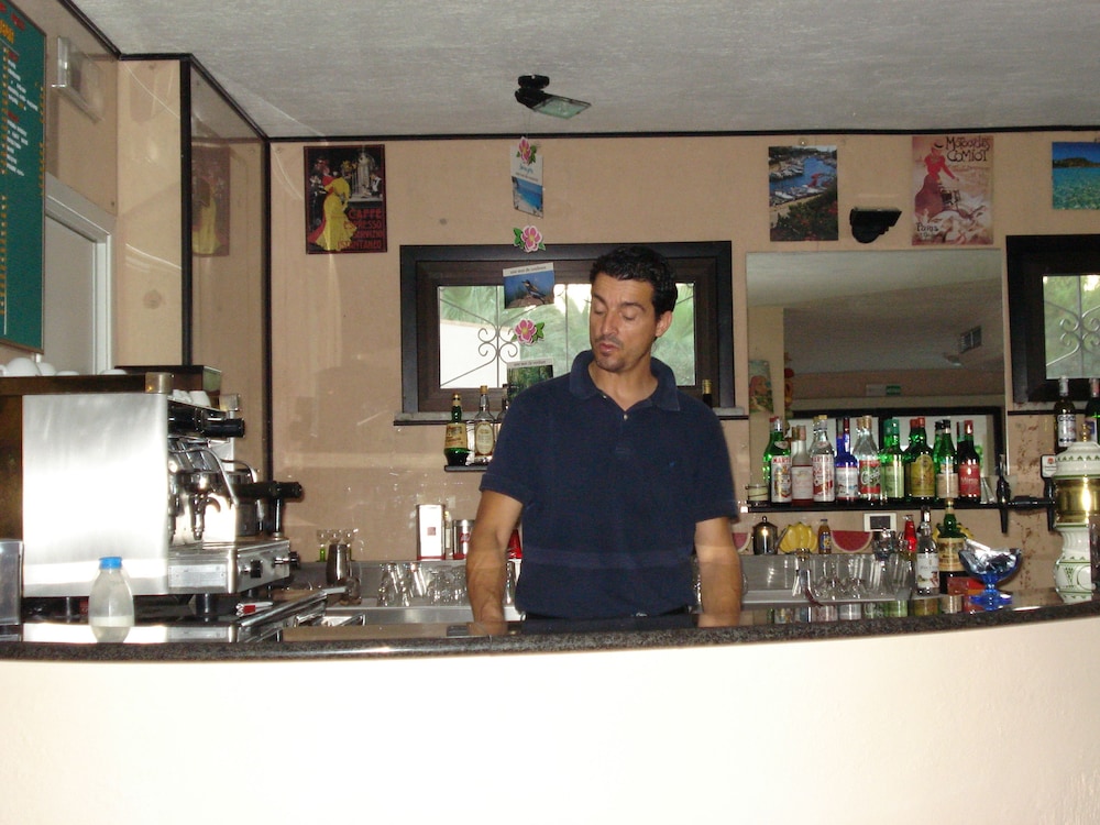 Verdemare Sardegna Uno酒店(Verdemare Sardegna Uno) 图片3