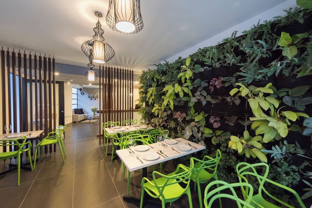 Foresta Hotel 55/60