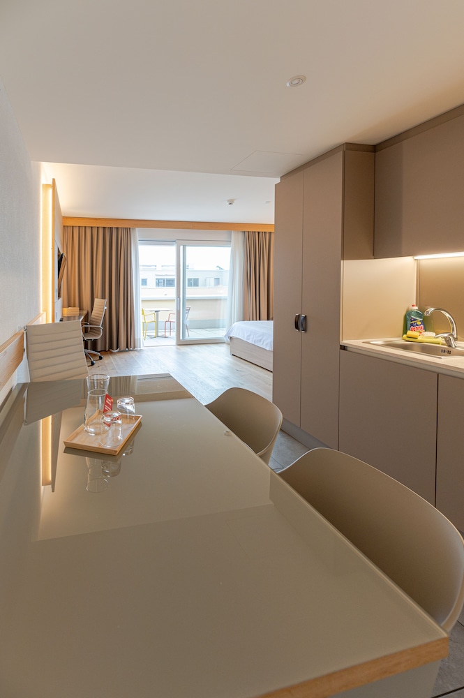 Los Lorentes Residences 19/50
