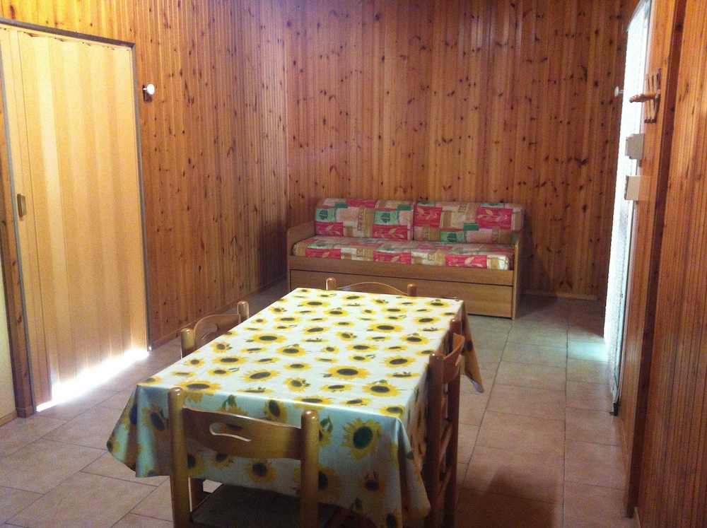 VILLAGGIO VIOLA 20/50