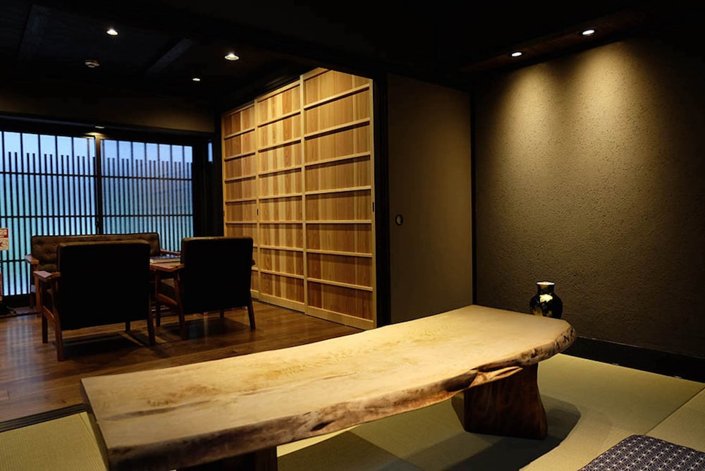 Reikaku Yasaka 29/50