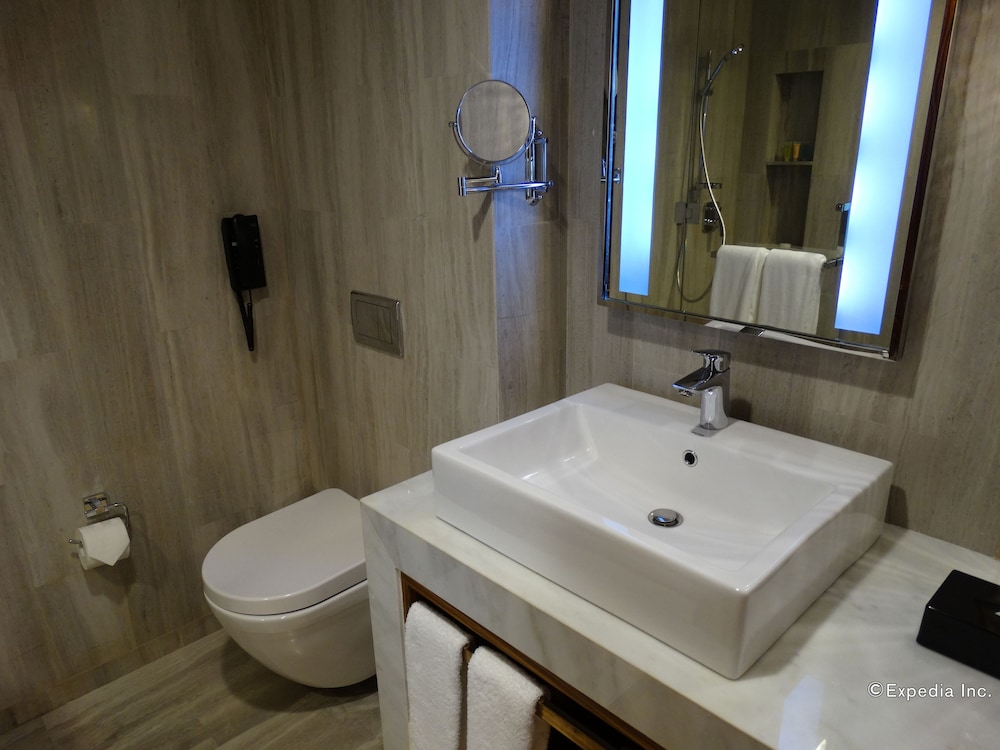 Winford Resort and Casino Manila 46/48