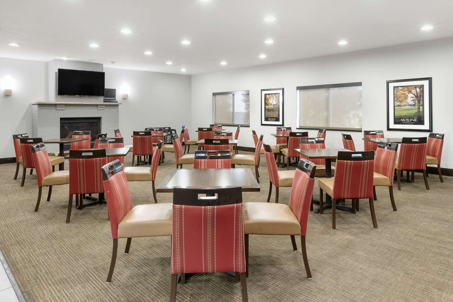 Comfort Inn and Suites Davenport Quad Cities 37/41