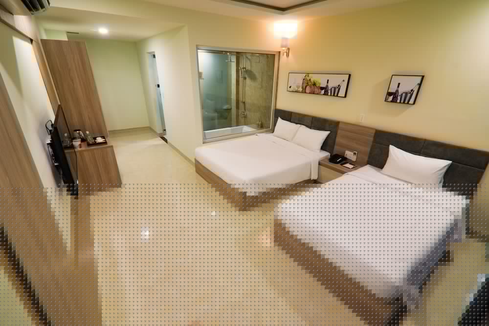Lake View Hotel 23/69
