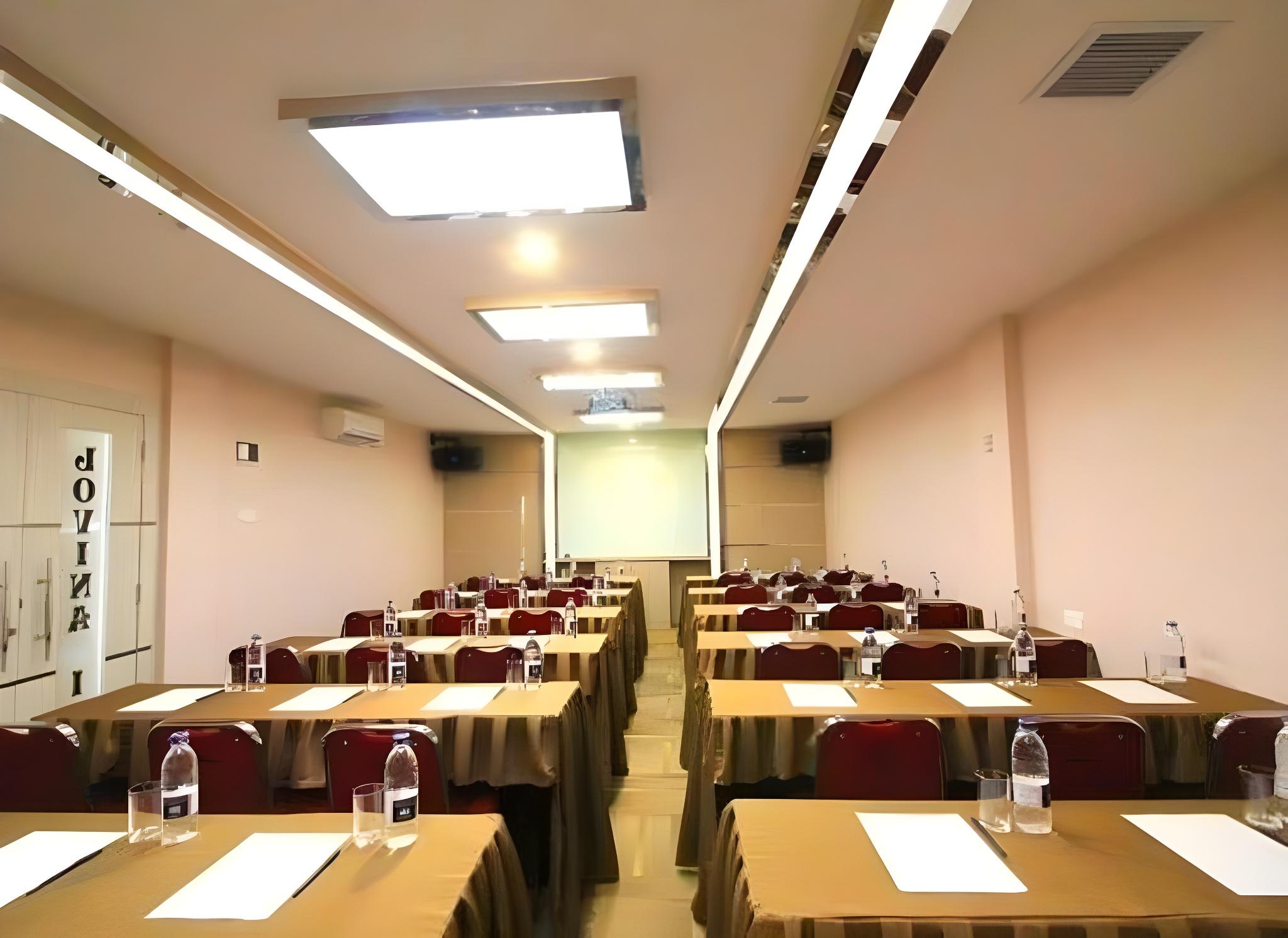 Lovina Inn Batam Center 35/49