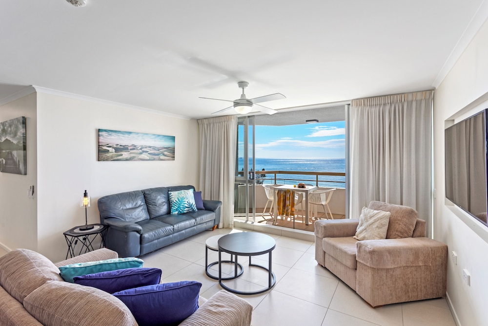 Newport Mooloolaba 28/76