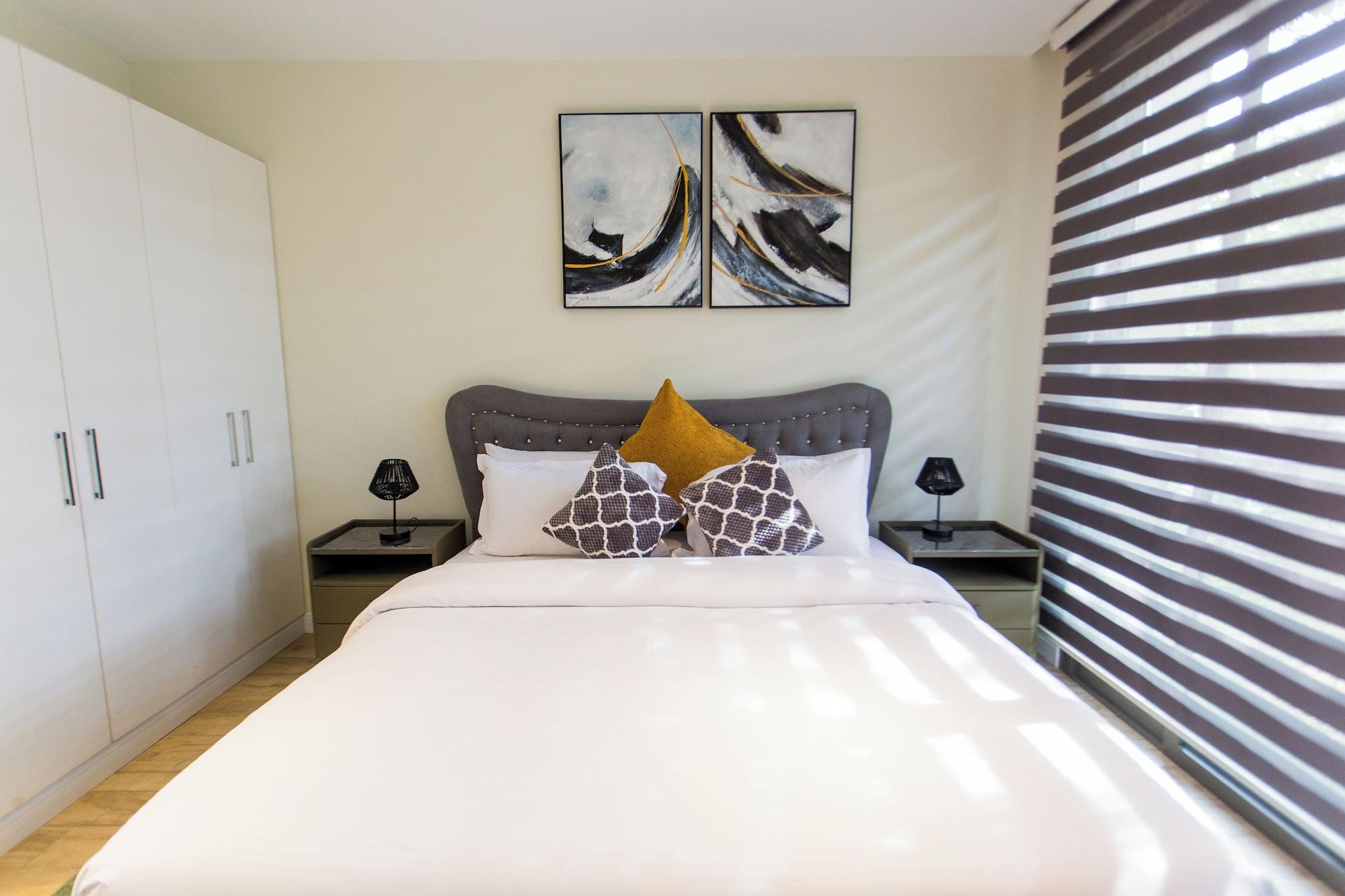 2 Bedrooms, Premium, Apartment, Accra Luxury Apartments Cantonments (Ex A-Lux Apartments) 8/10