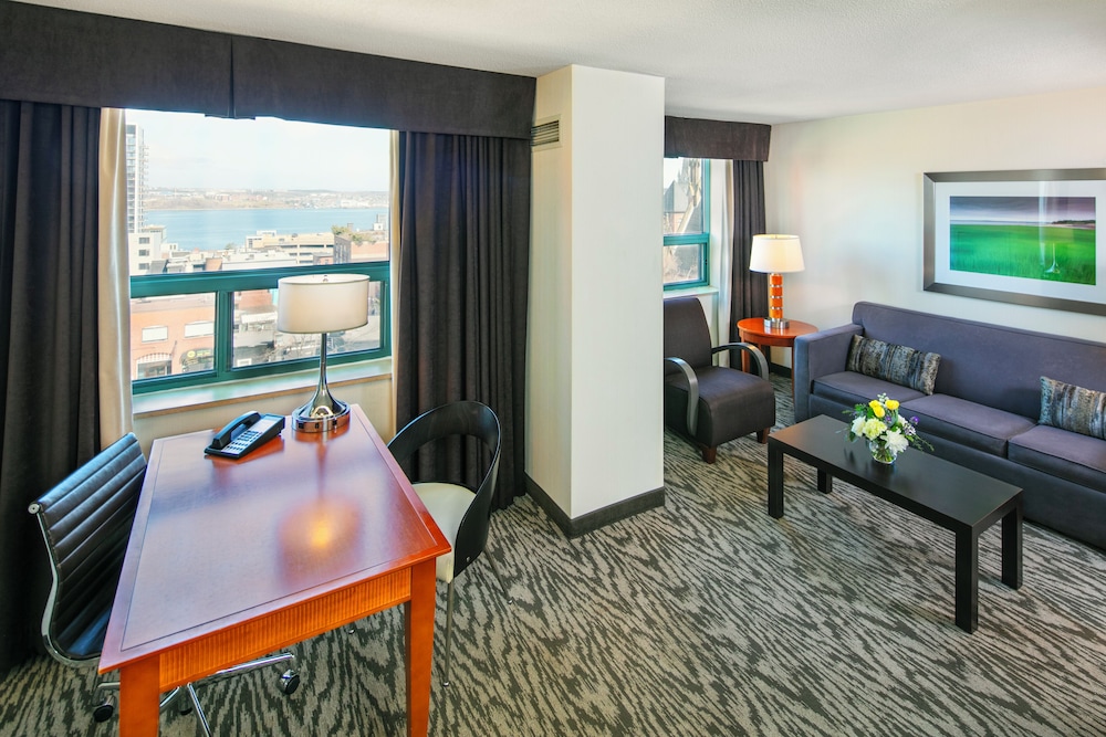 CAMBRIDGE SUITES HALIFAX HOTEL 48/64