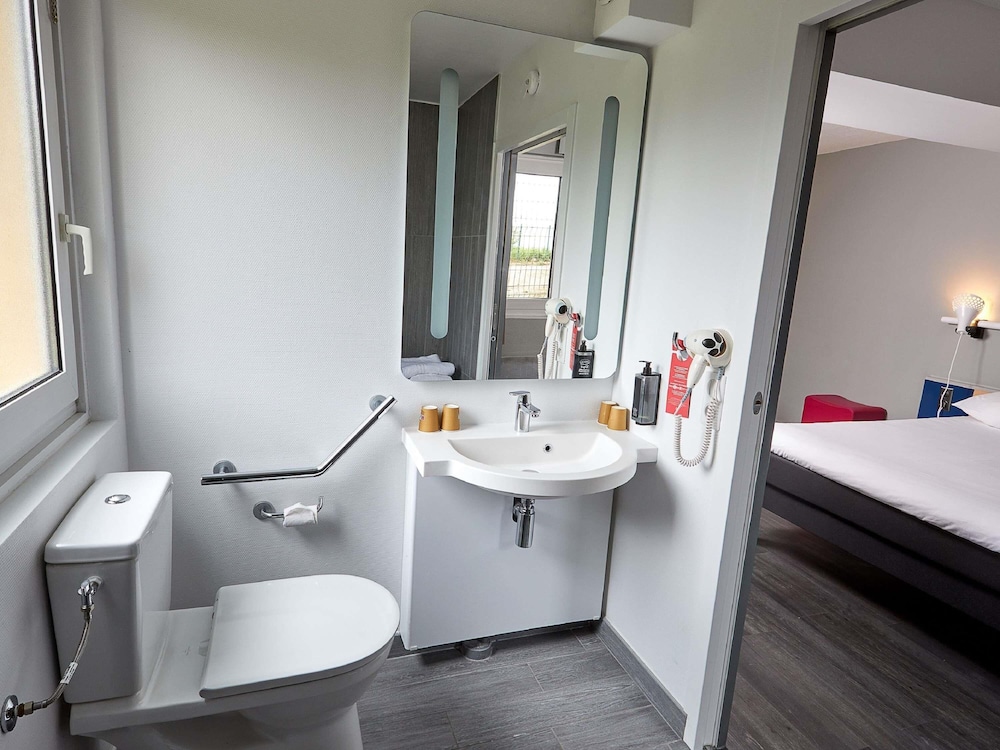 Hotel ibis Auxerre Sud 68/68