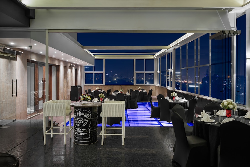 Golden Tulip Gurgaon - Sector 29 28/45
