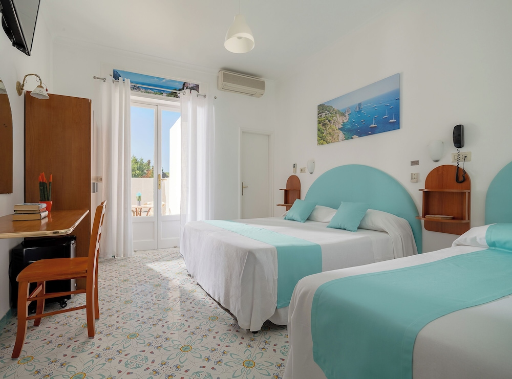 Hotel Carmencita 13/52