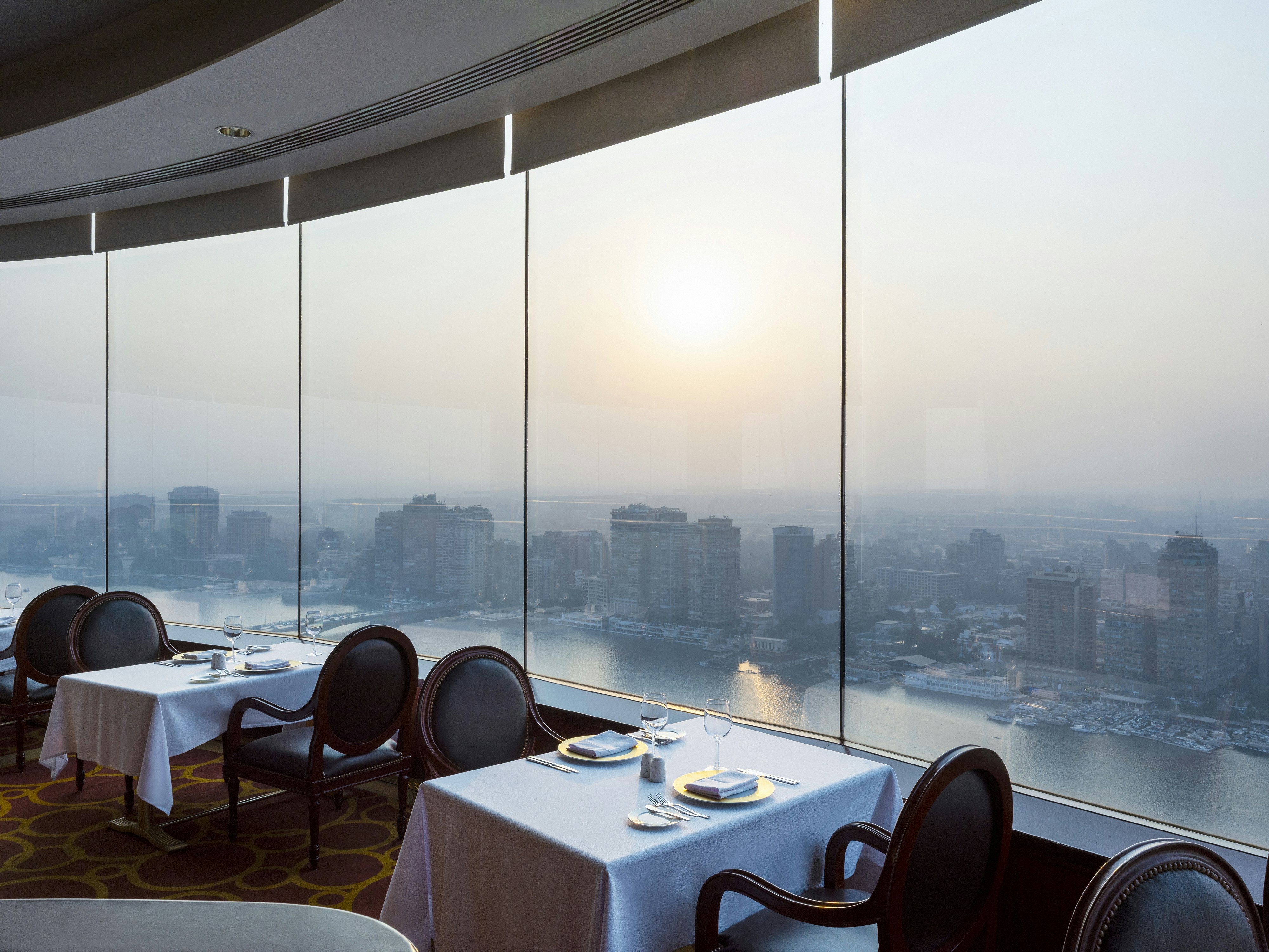 Hilton Cairo Grand Nile 32/50