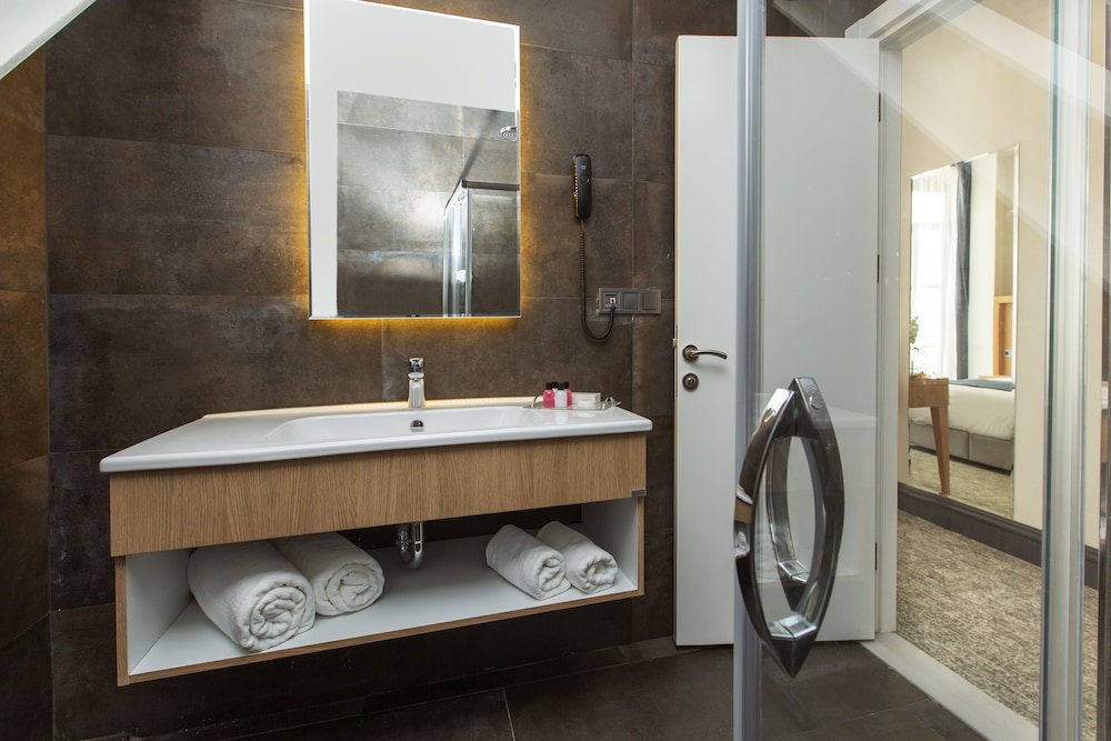 Premist Hotel Taksim 47/50