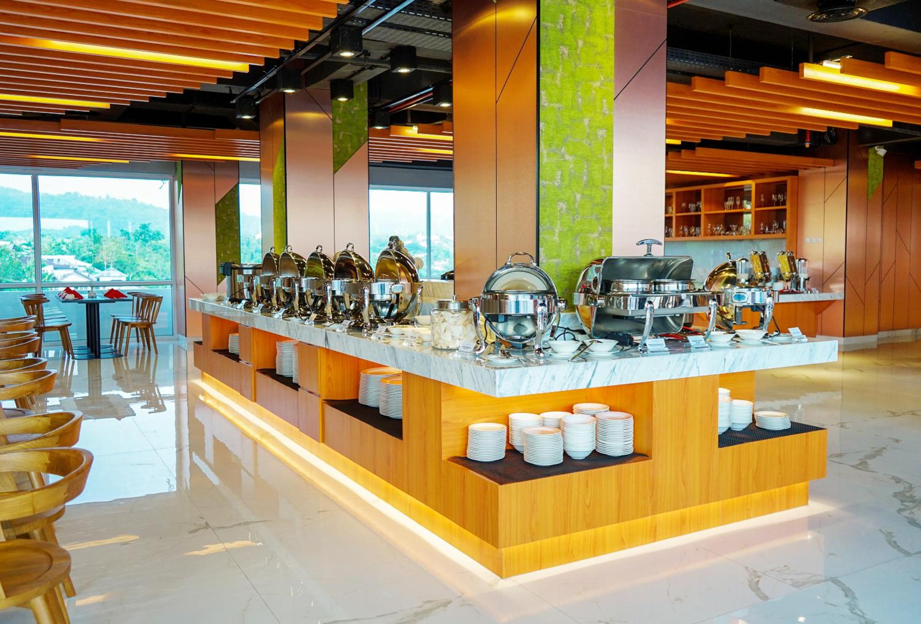 Hotel Santika Premiere Ambon 37/51