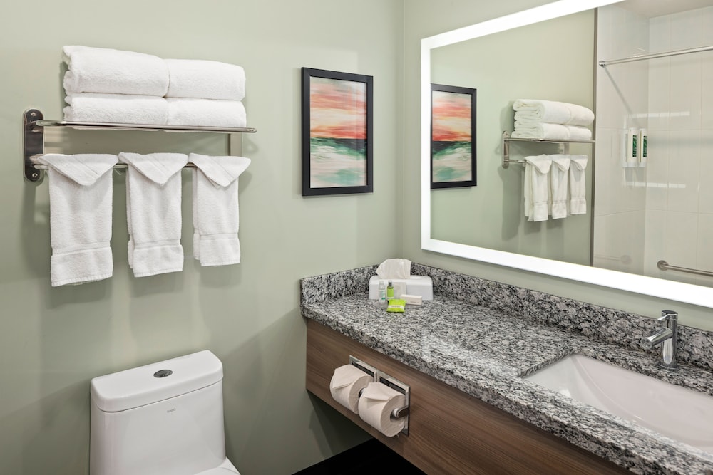 Home Inn And Suites Swift Current 22/60