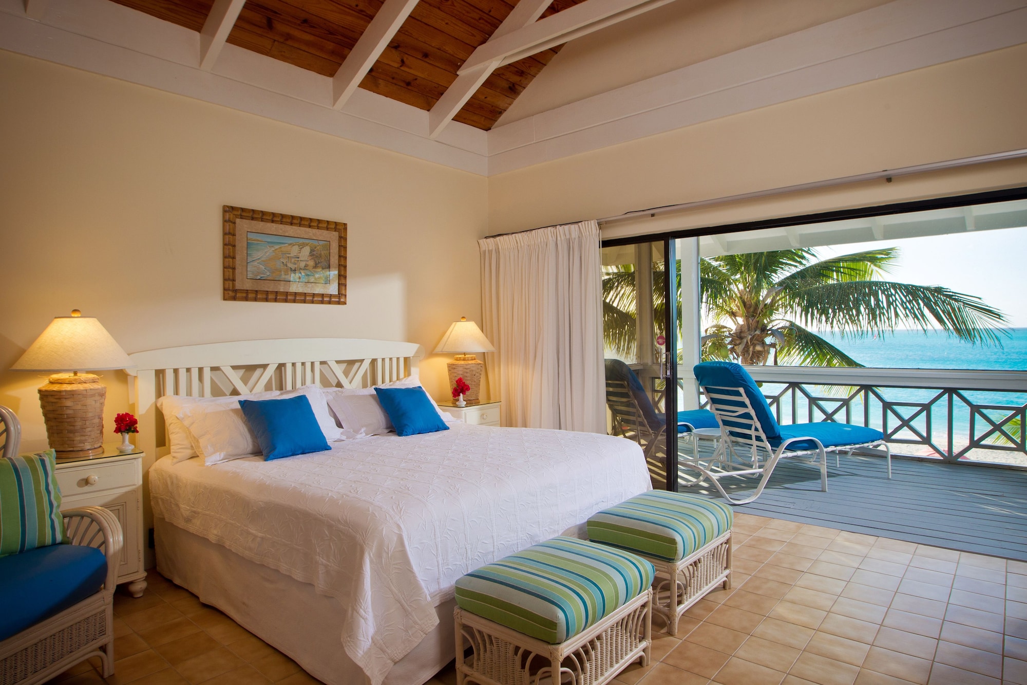 2 Bedrooms, Deluxe, Suite, King and Twin Beds, Beach Front