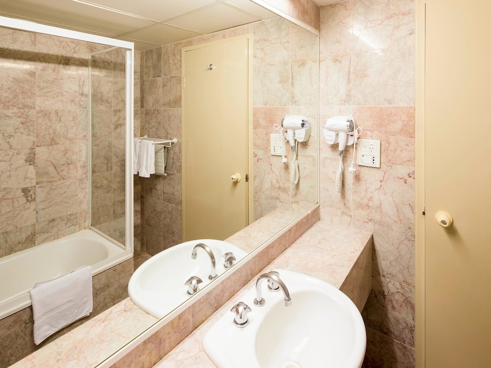ibis Styles Canberra 38/78