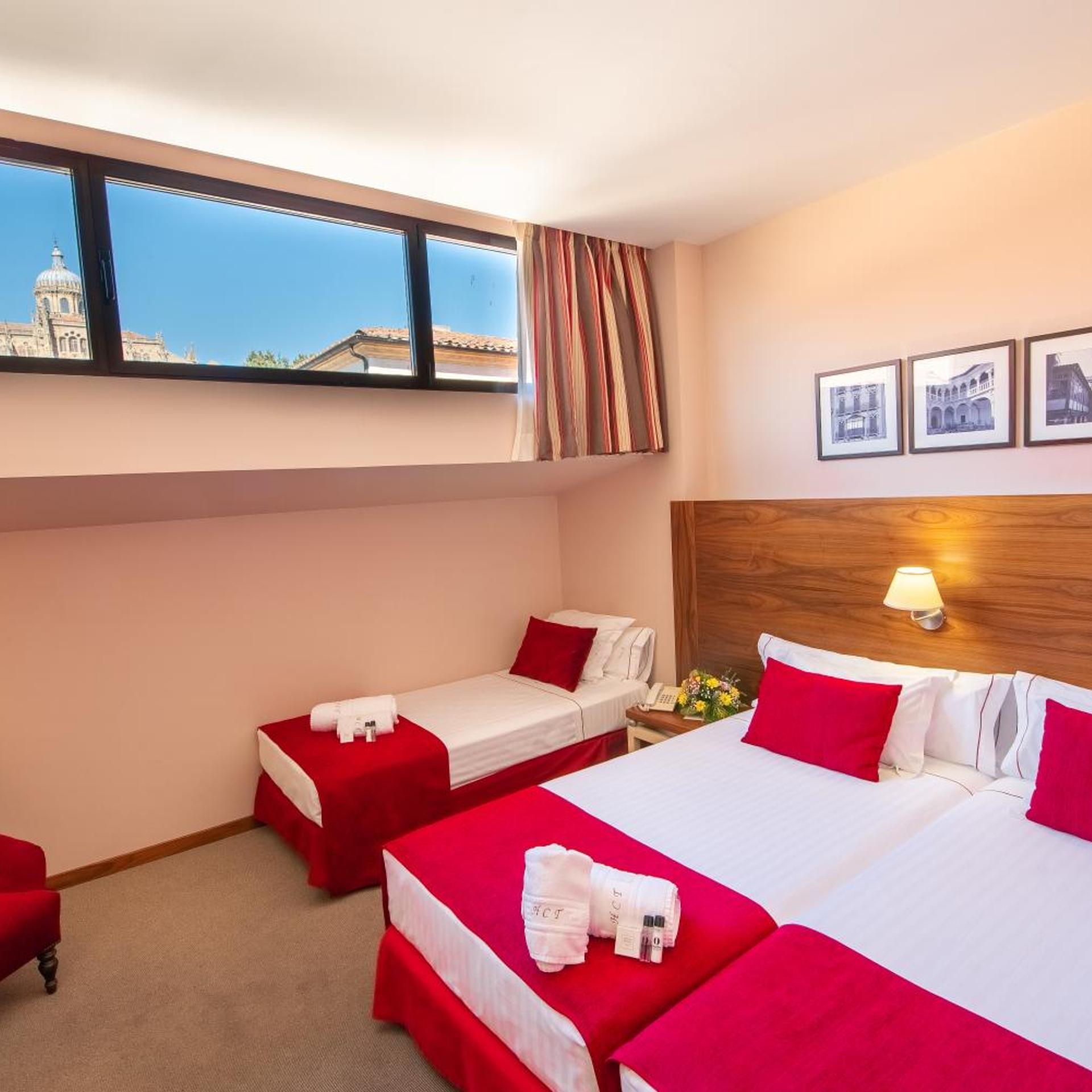 ROOM, TRIPLE