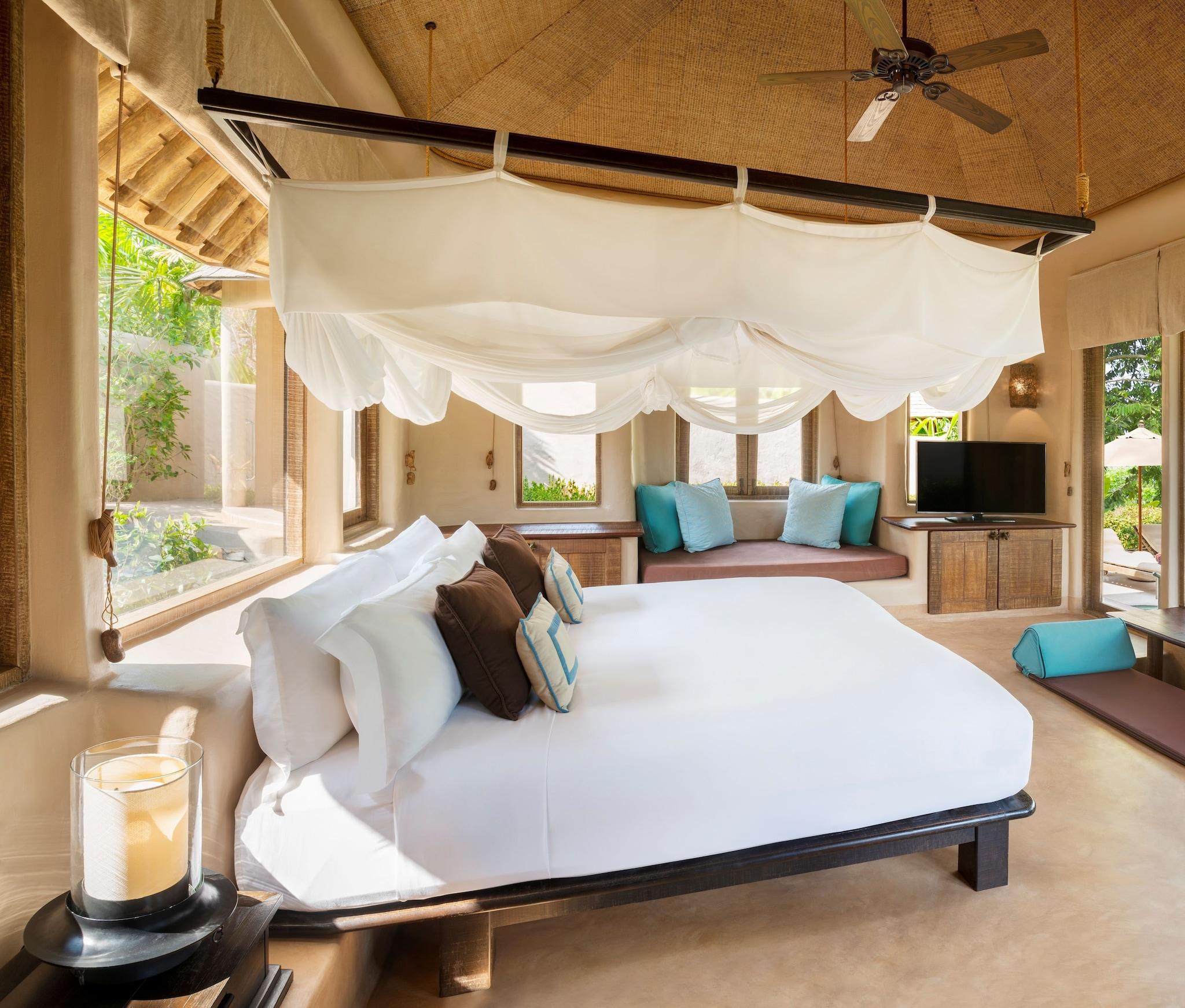 Villa, Beach Front