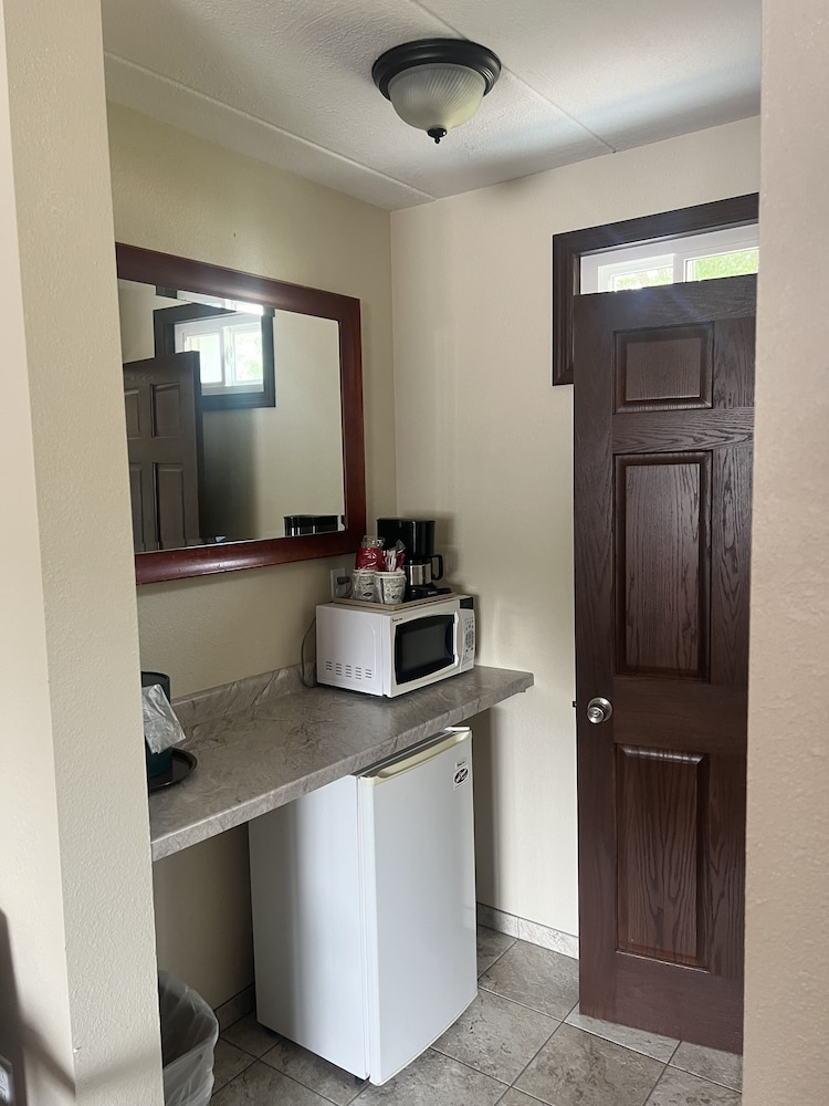 All Star Value Inn 10/74