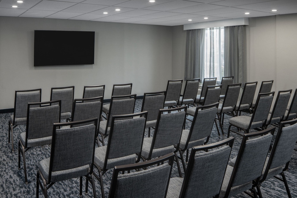 Fairfield Inn Suites By Marriott Ft Myers Cape Coral 33/50