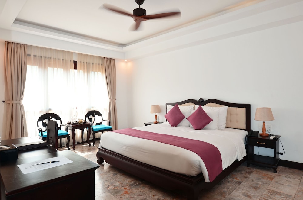 Hoi An Central Hotel 26/73