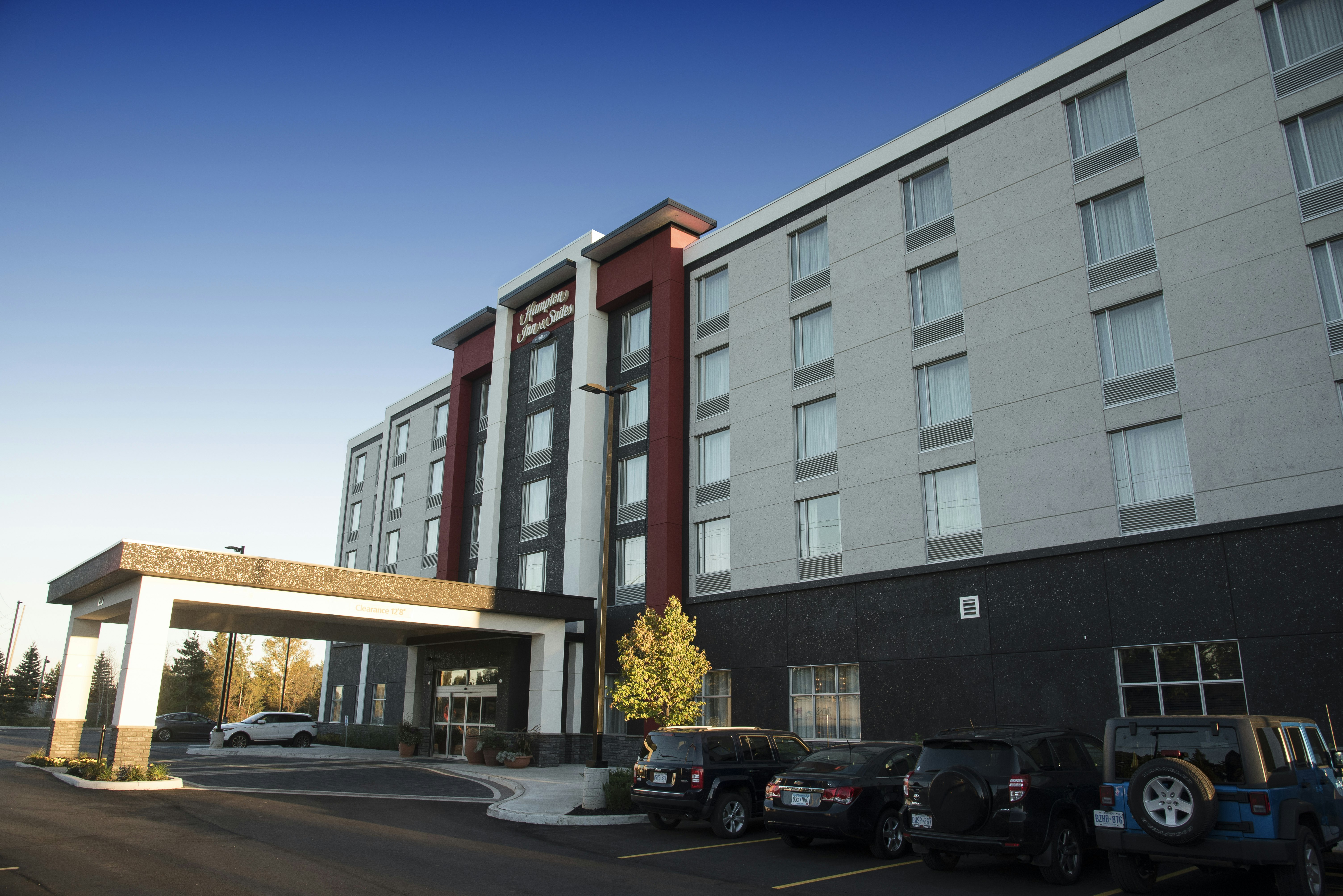 Home2 Suites by Hilton Thunder Bay 43/44