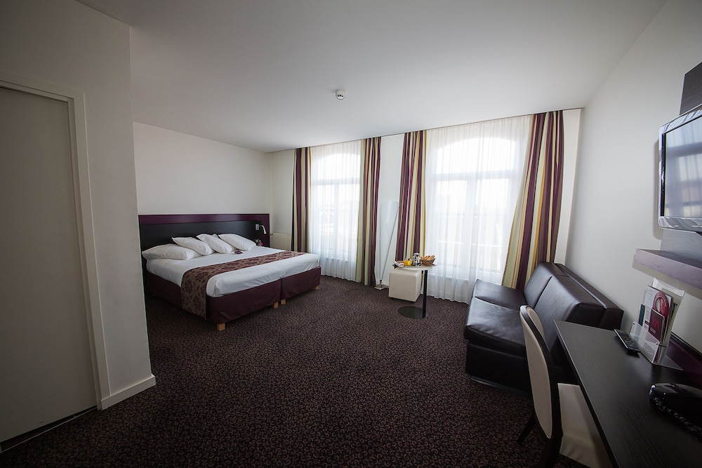 Mercure Lille Roubaix Grand Hotel 42/72