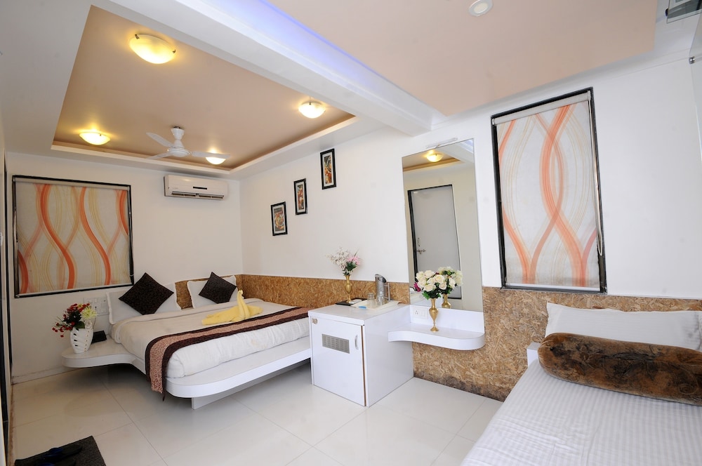 Hotel Vyankatesh 12/35