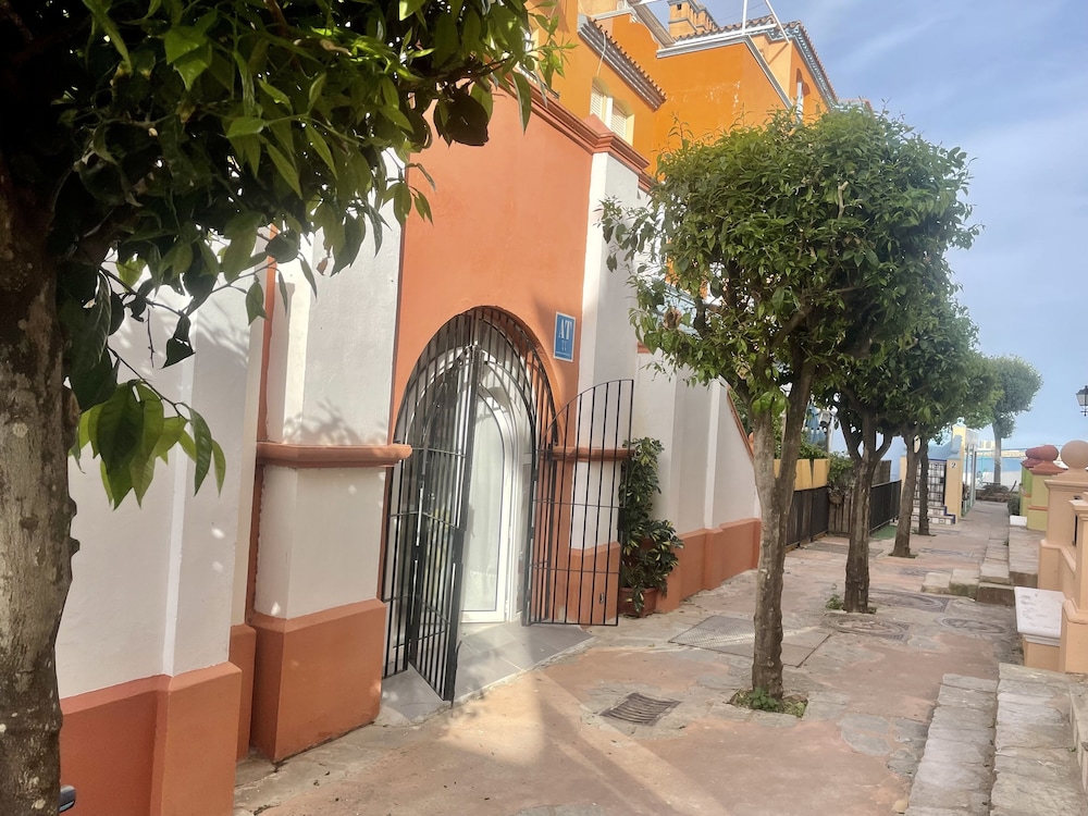 Apartamentos Puerto Sherry 41/50