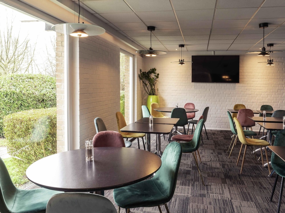 NOVOTEL VALENCIENNES AERODROME 35/48