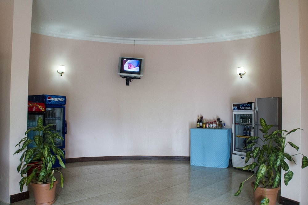 Spannet Suites 4/25