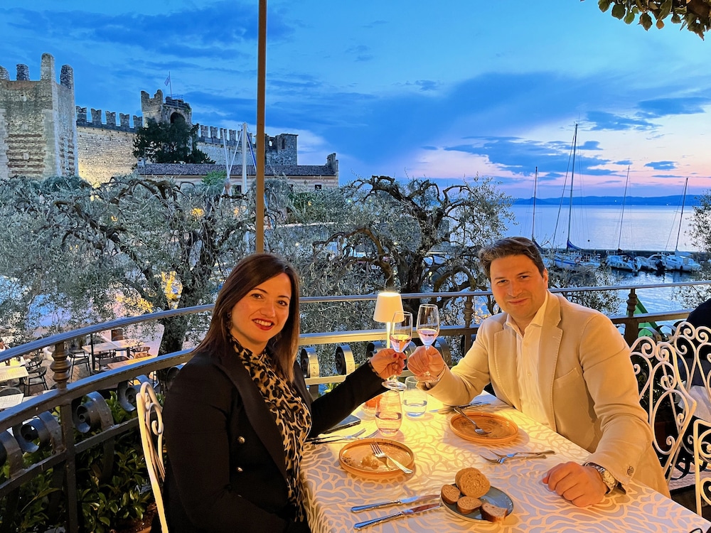 Hotel Ristorante Gardesana 39/48