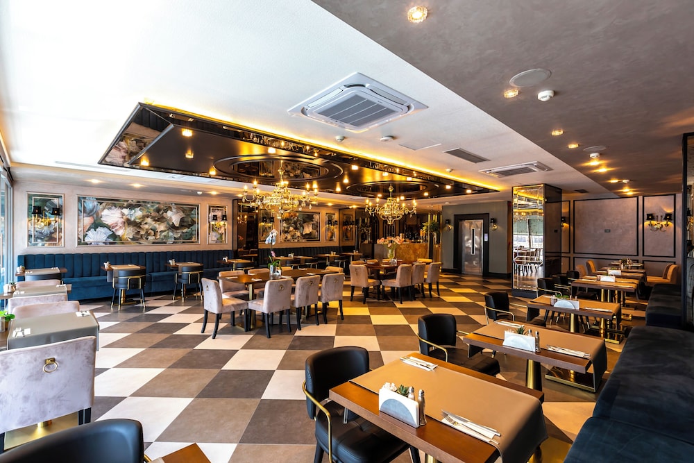 The New Hotel Zeybek 56/74