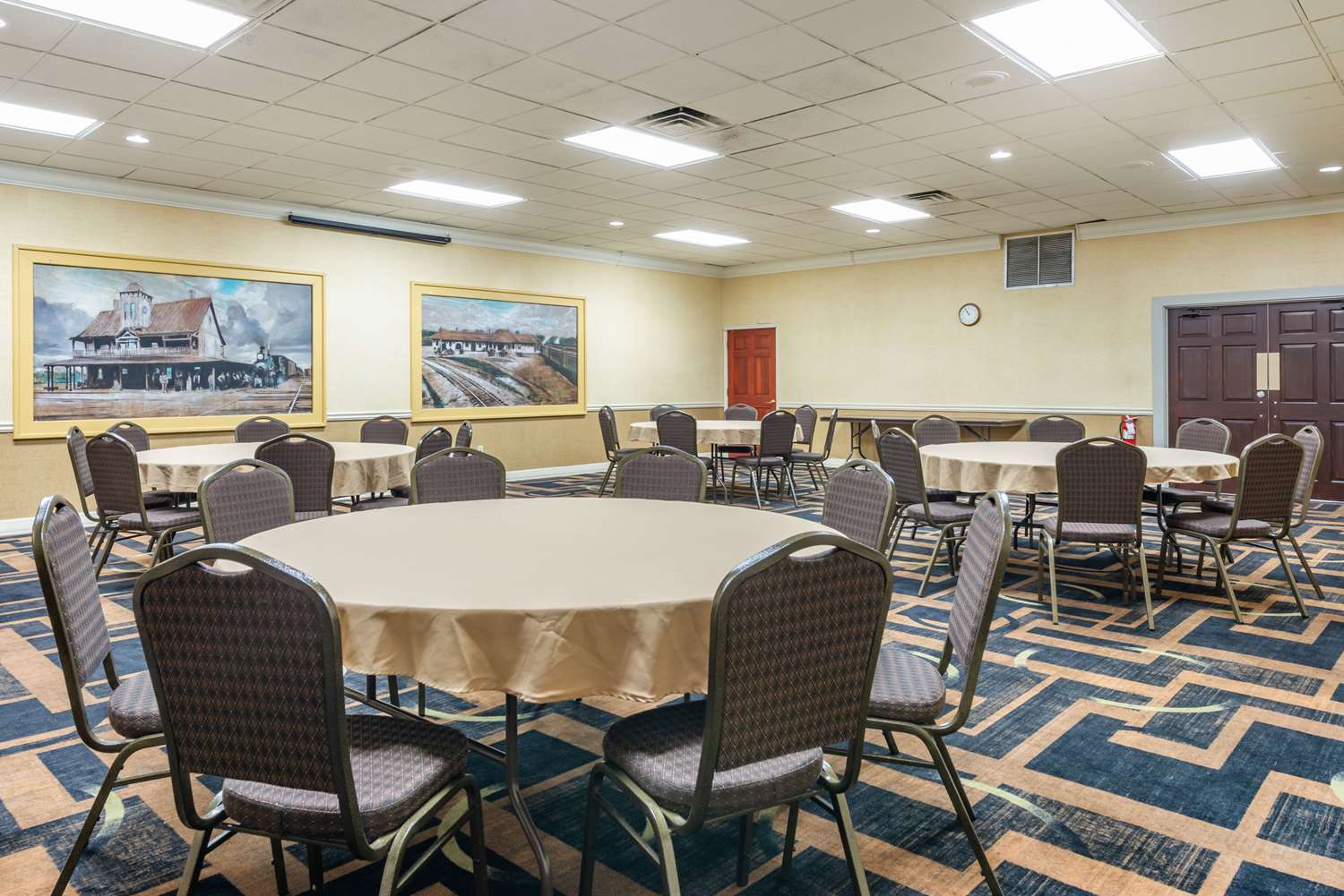 Quality Inn & Suites Palatka Riverfront 36/47