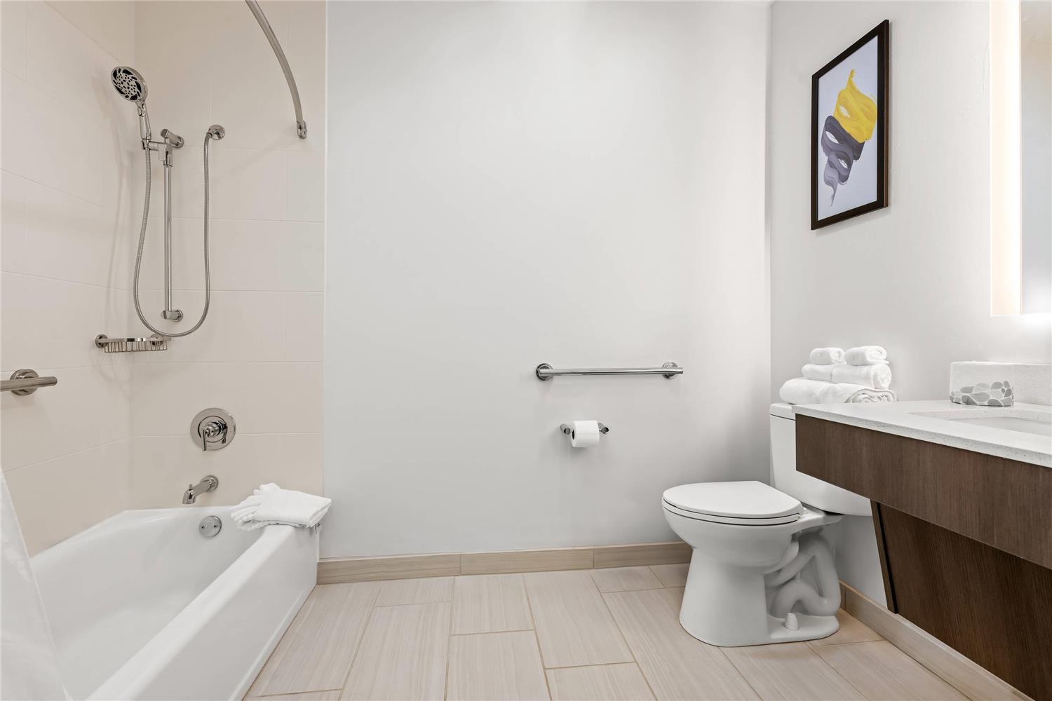 Comfort Inn & Suites River City Decatur 21/21