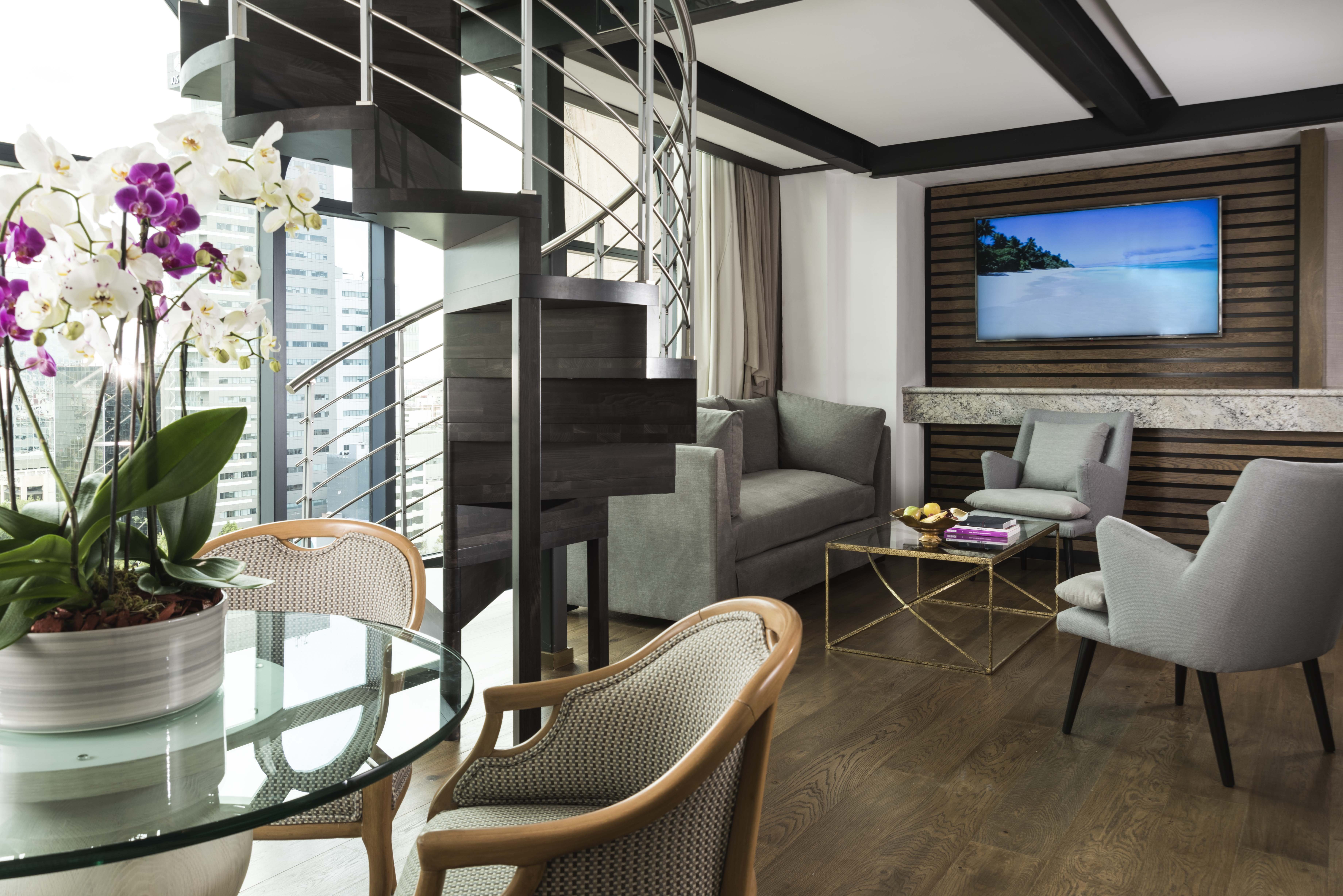 Loft, Suite, King Bed