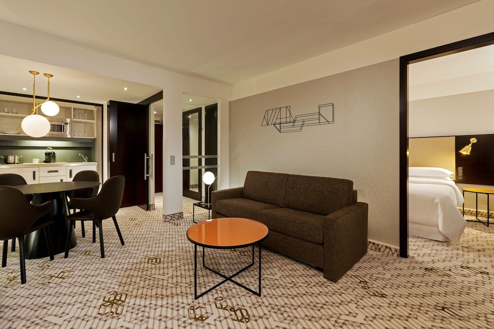 Four Points by Sheraton Munich Arabellapark 26/28
