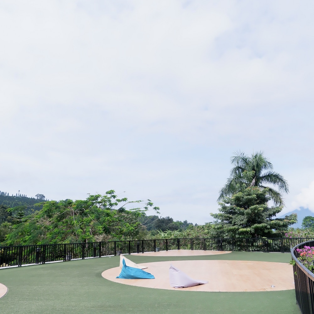 The Green Peak, ARTOTEL Curated 26/47