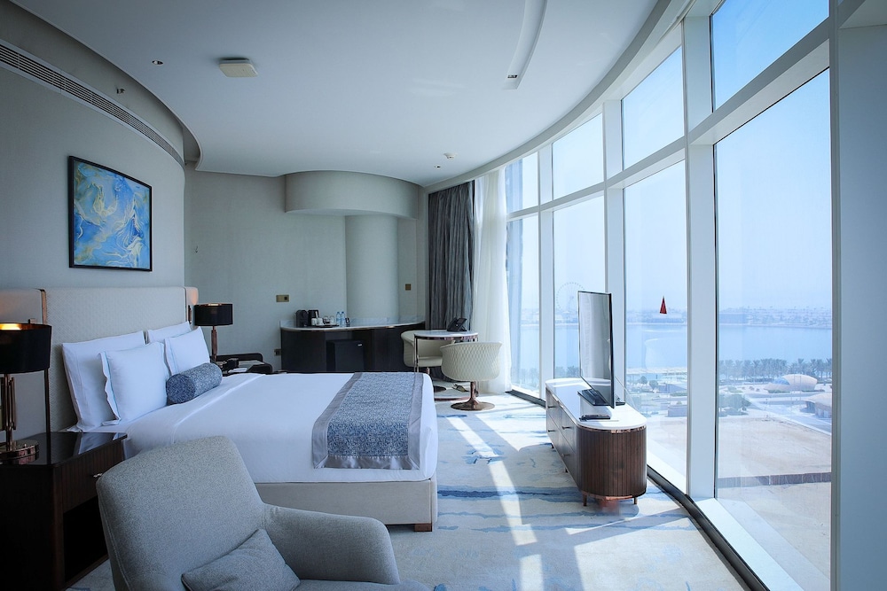 Superior Room Panorama Boulevard